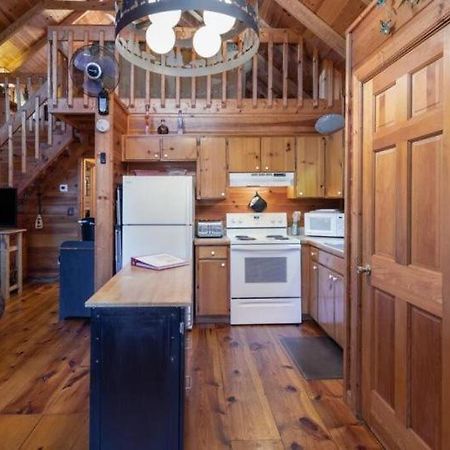 Mountain Time Cabin, Hot Tub, Fire Pit, Fireplace Blue Ridge Exterior foto