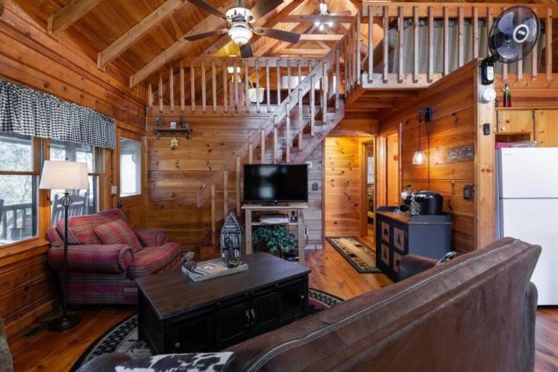 Mountain Time Cabin, Hot Tub, Fire Pit, Fireplace Blue Ridge Exterior foto